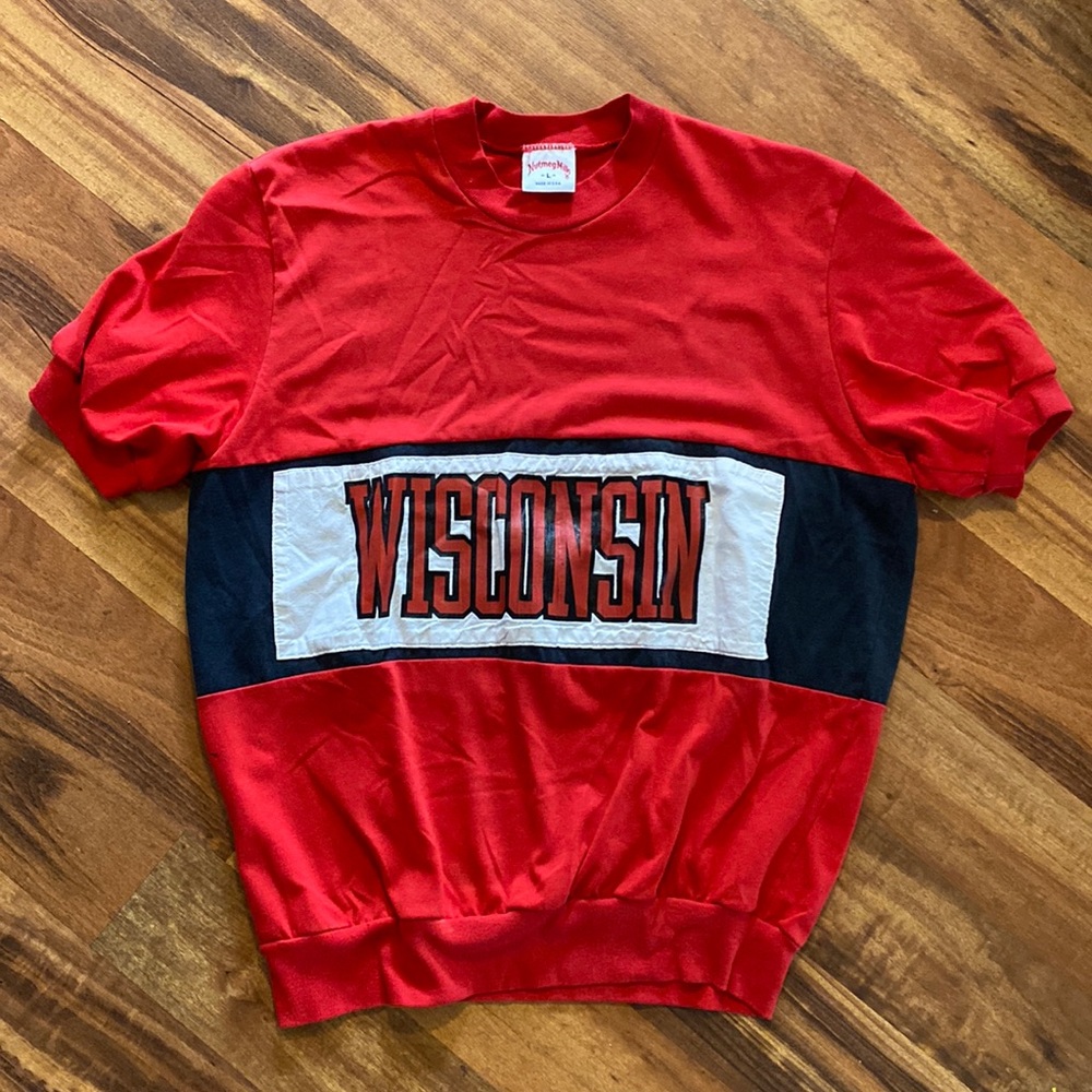 Vintage Nutmeg Mills Wisconsin shirt size L, short sleeve tee VTG